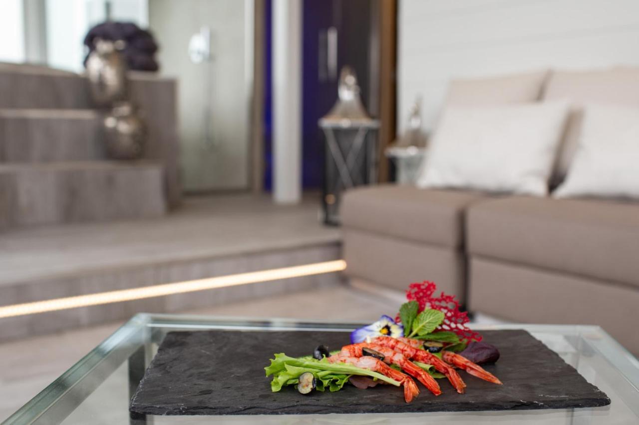 Hotel Ambassador Ριτσόνε Εξωτερικό φωτογραφία